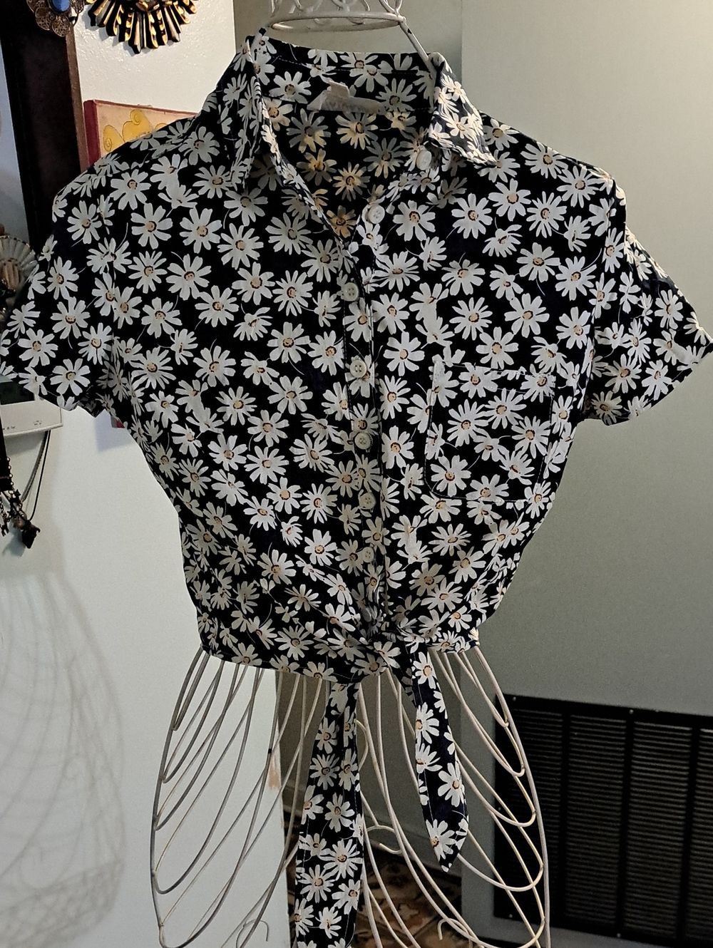 Tatyana Daisy Print Tie-Front Button-Up Top - White Daisy on Navy S